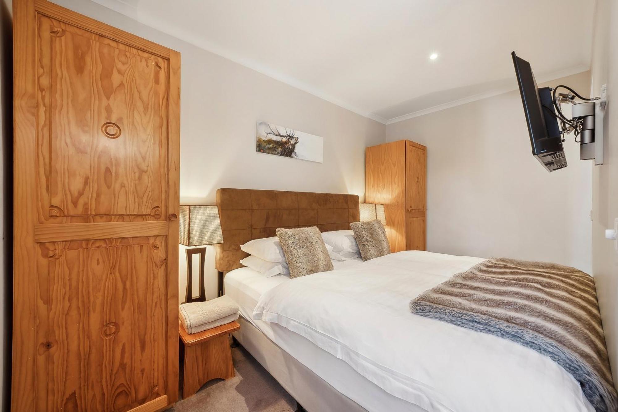 Hotel Pension Grimus Mount Buller Εξωτερικό φωτογραφία